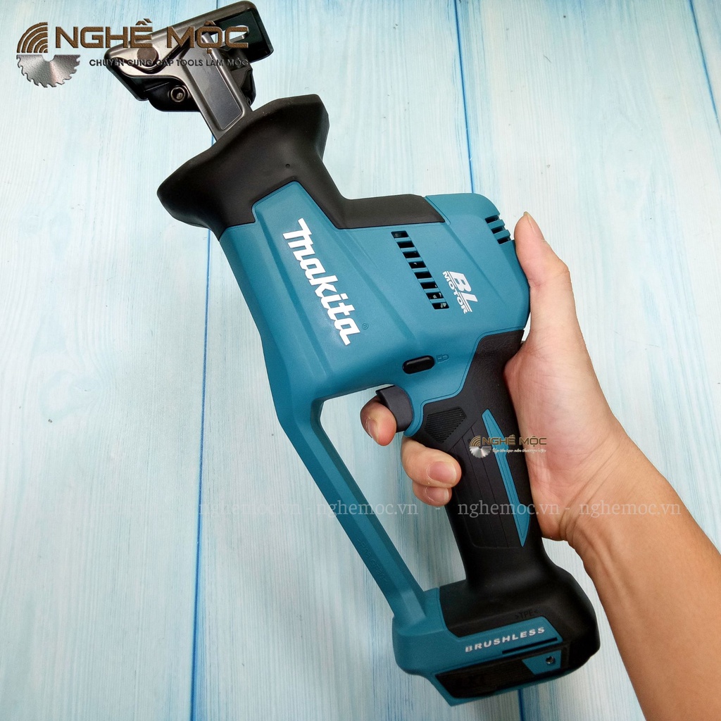 Máy cưa kiếm pin MAKITA DJR189 chính hãng Nghề Mộc