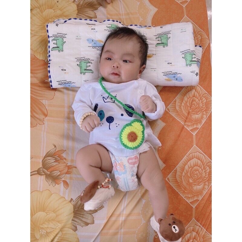 Túi Len Móc Đựng Tỏi Tránh Vía Cho Bé