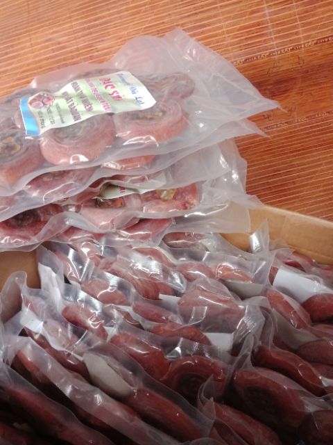 500g Hồng sấy dẻo nguyên trái. | BigBuy360 - bigbuy360.vn