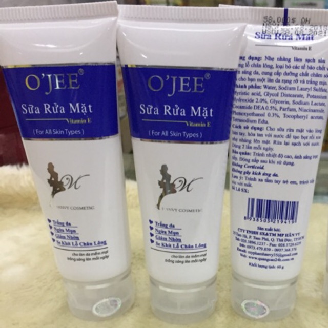 Sữa rửa mặt O’JEE vitamin E 60g