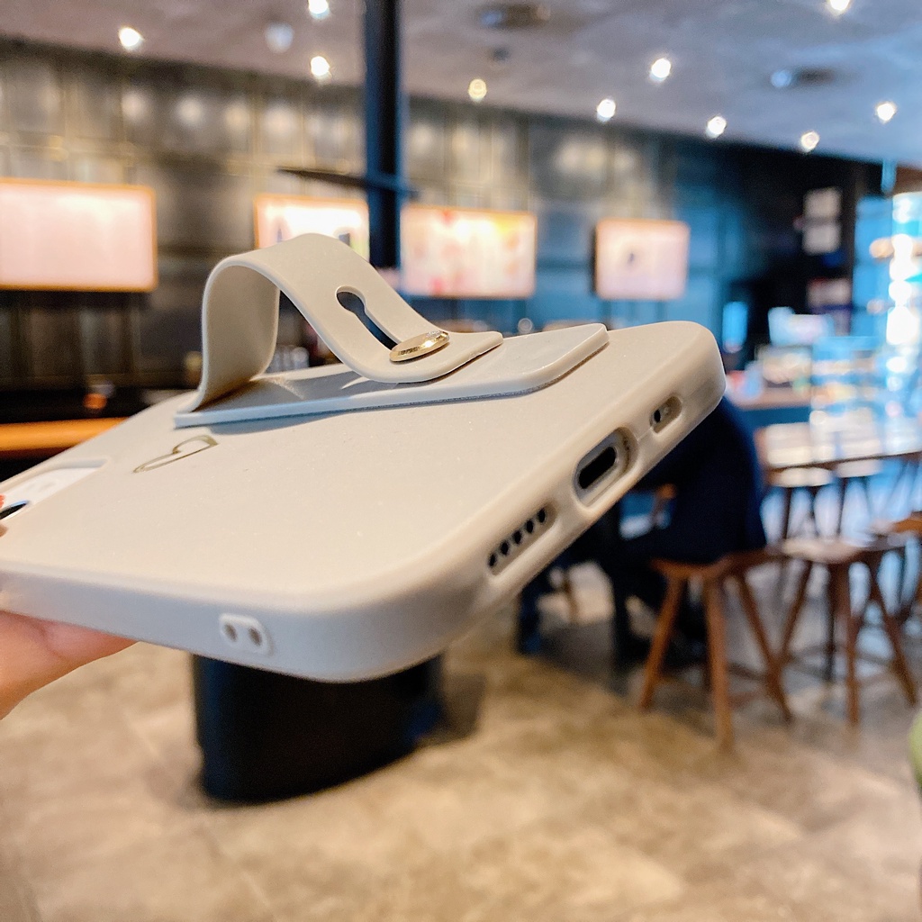 Ốp Điện Thoại Họa Tiết Trái Tim Thời Trang Chống Sốc Kèm Giá Đỡ Cho iPhone 13/12/11/XS/X/8/7