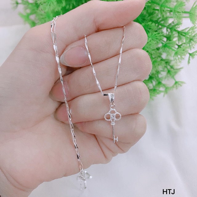 Dây chuyền mặt hình chìa khoá