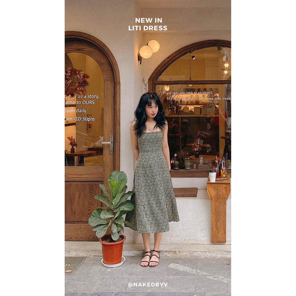 [Mã SKAMFA06 giảm 10% tối đa 50K đơn 0Đ] Naked By V - Váy hai dây hoa midi Liti Dress (Đen) | BigBuy360 - bigbuy360.vn