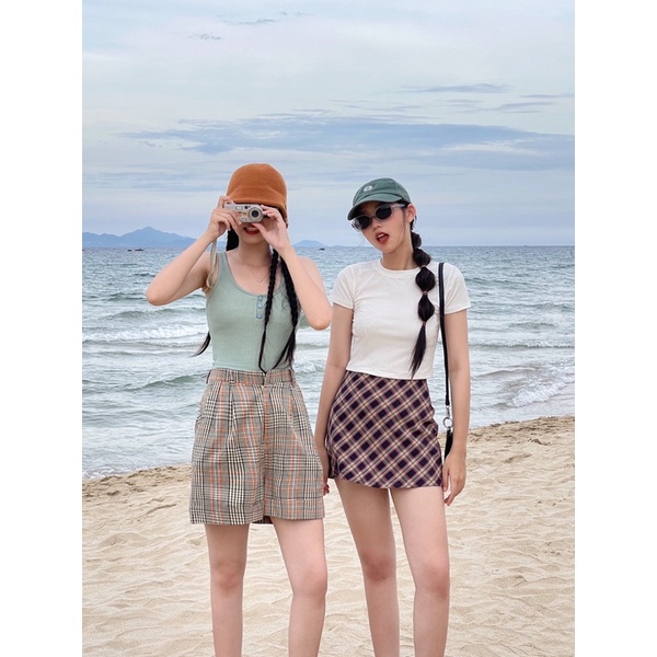 Chân váy caro ngắn dáng chữ A - DELYN