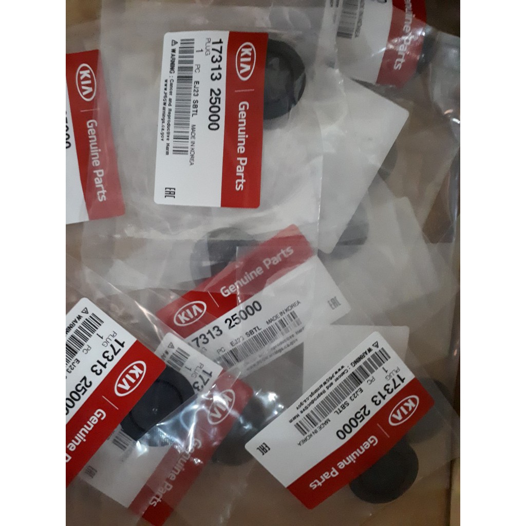 Thoát nước sàn, Cao su hốc lốp, Nút bịt sàn xe ô tô 1731325000 Hàn Quốc