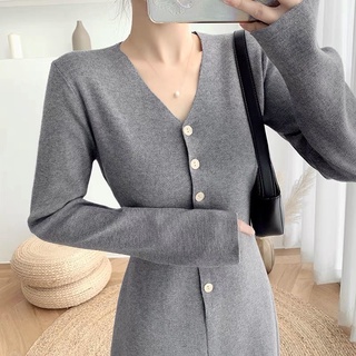VNU482 - VÁY LENZIP CỔ V DÁNG XOÈ PHỐI CÚC