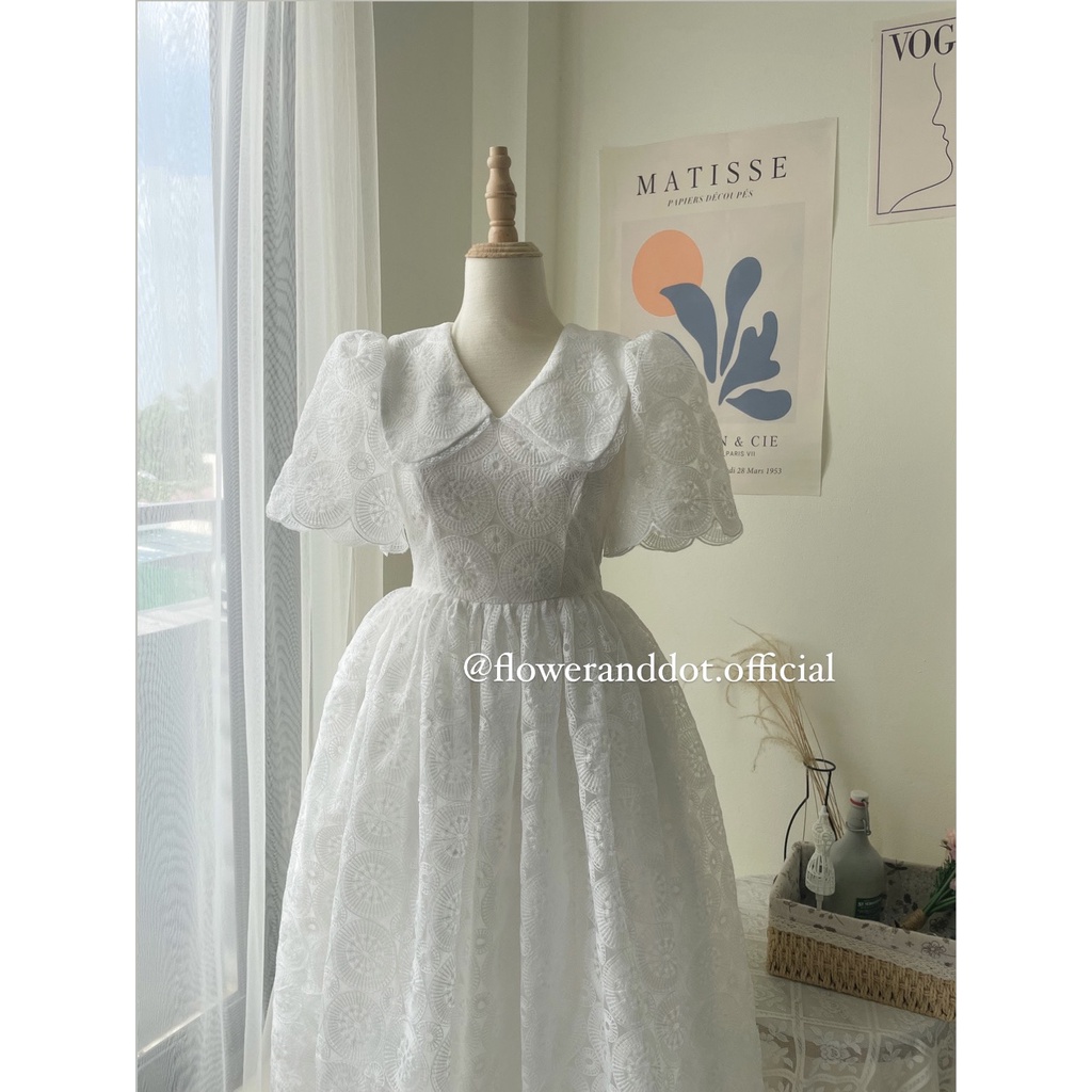 Đầm Lily of the Valley dáng maxi trắng - Flower & Dot