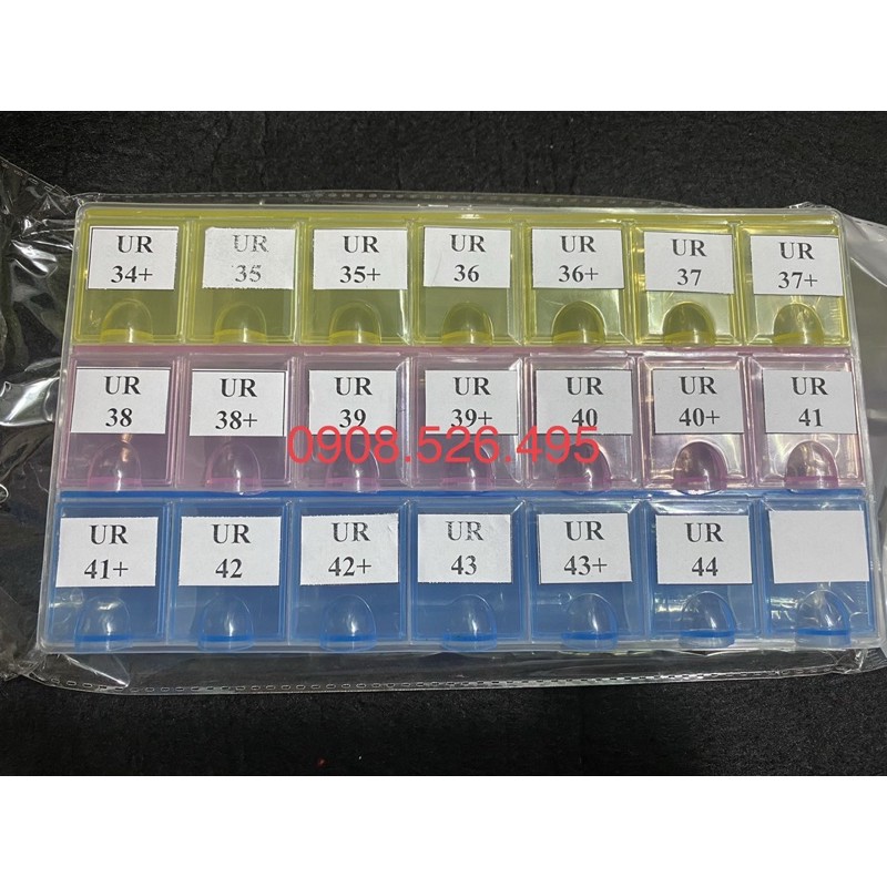 Hộp đựng khâu răng nha khoa