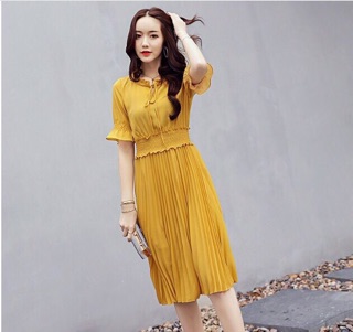 Đầm xoè lụa xếp ly bo eo xinh xắn