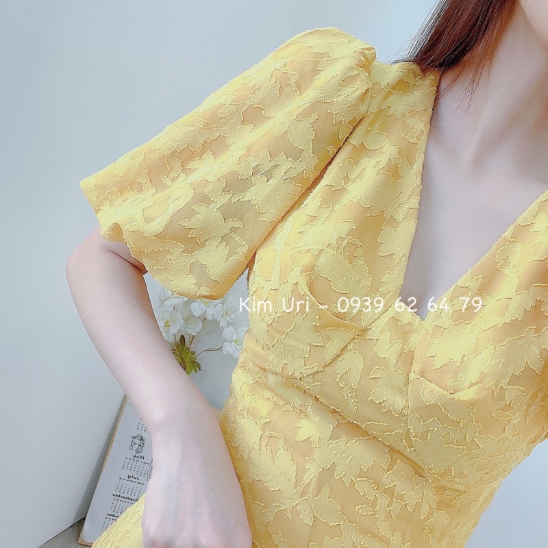 [Hàng sẵn - Hình thật] Đầm gấm ép cổ V tay bồng dáng midi xoè xinh xắn