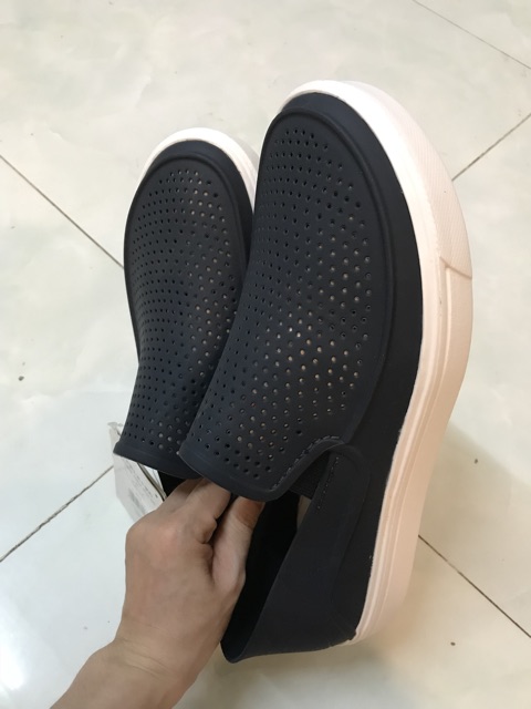 Giày lười nhựa dành cho nam