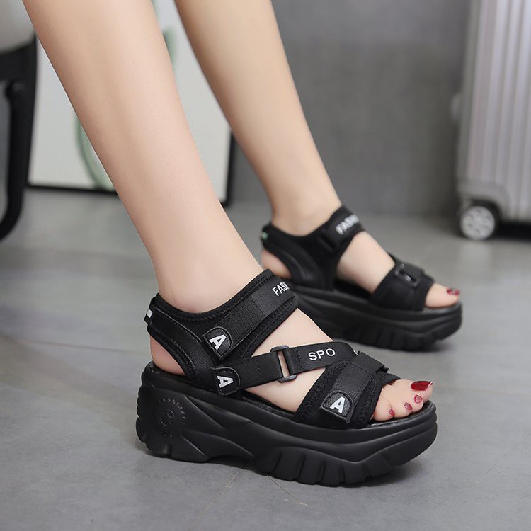 Giày Sandal Đế Bánh Mì, Quai Ngang Dán, Đế Cao 5cm S116