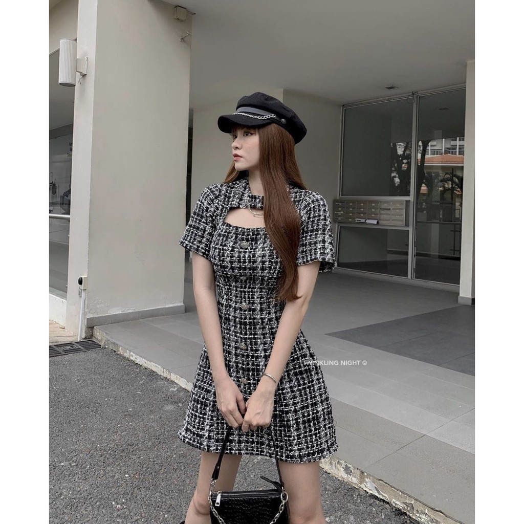 Đầm Bố Hở Ngực