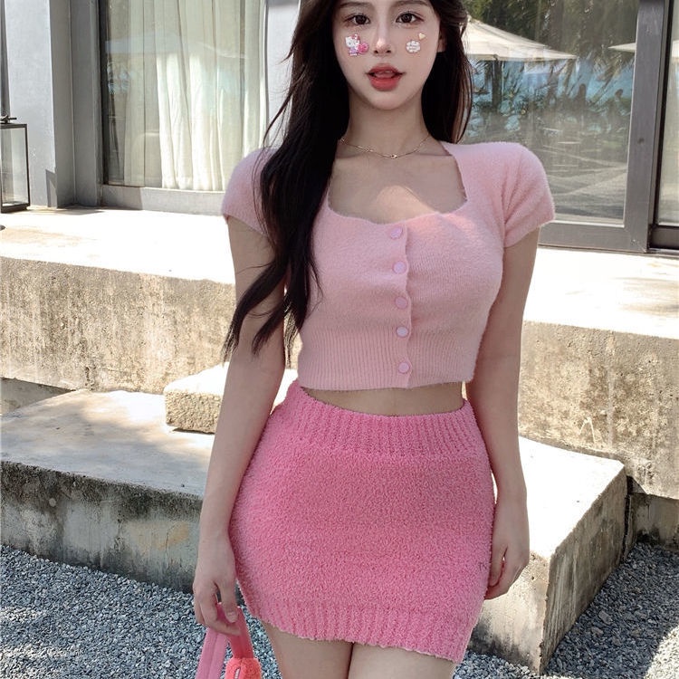 ❤️Áo Cardigan Dệt Kim Tay Ngắn Eo Cao Ôm Dáng Thời Trang Mùa Xuân Phong Cách Mới Cho Nữ，vest nữ，set vest nữ，