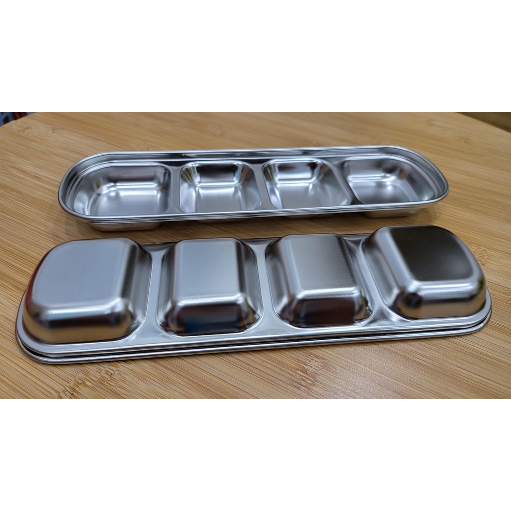 Khay đựng gia vị nước chấm đồ ăn 4 ngăn inox 304 tiện dụng