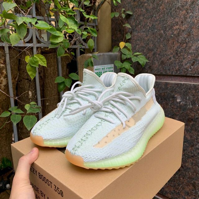 How To Get Regional YEEZY 350 V2 s Hyperspace True