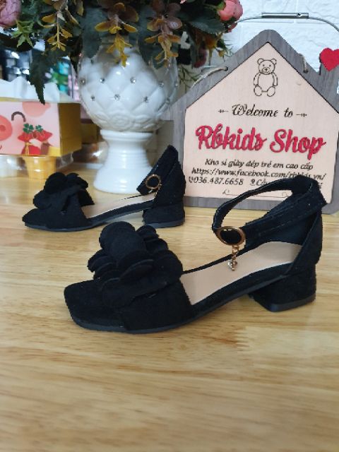 SANDAL BÉ GÁI 2019