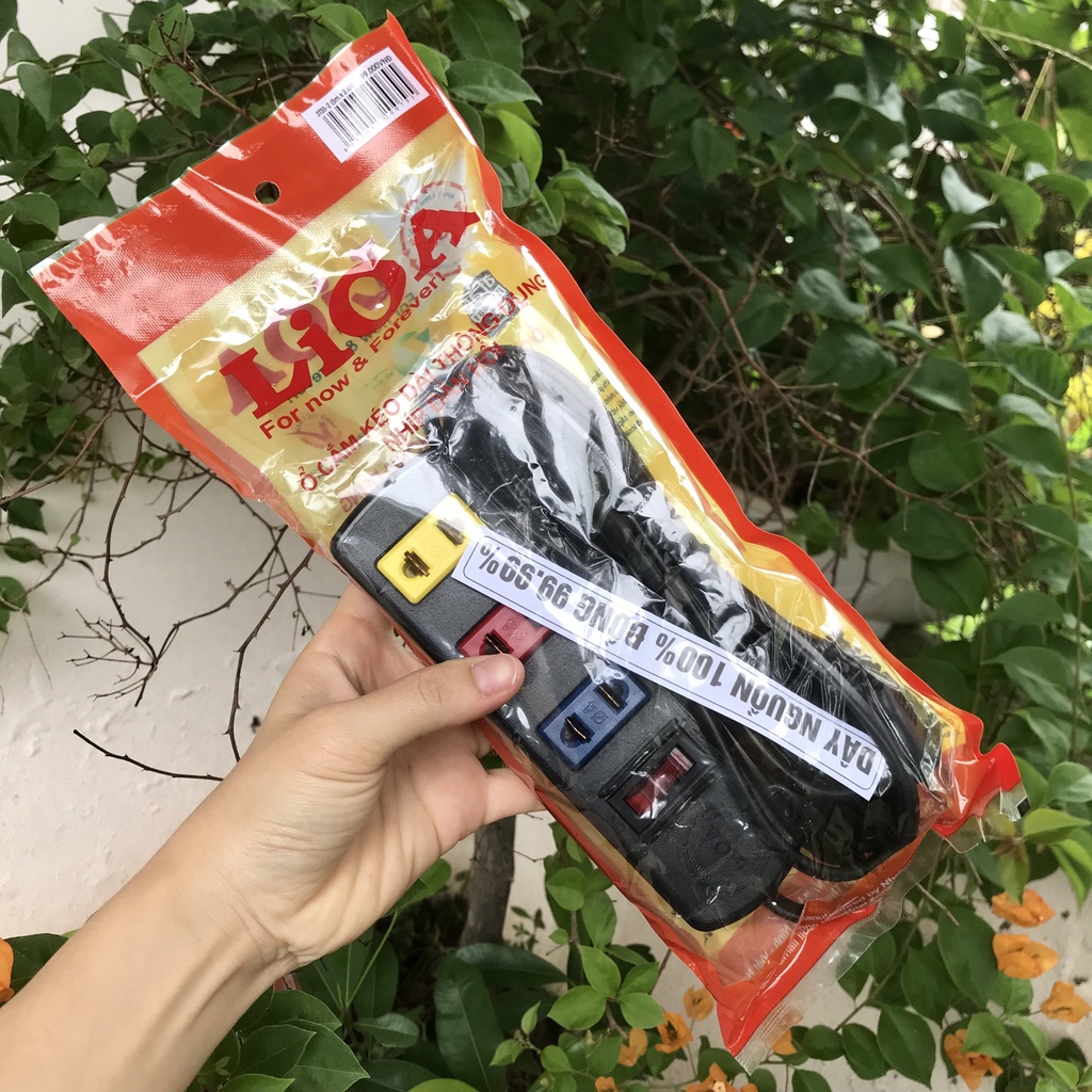 Ổ cắm điện LIOA 3 lỗ có công tắc, dây dài 5m