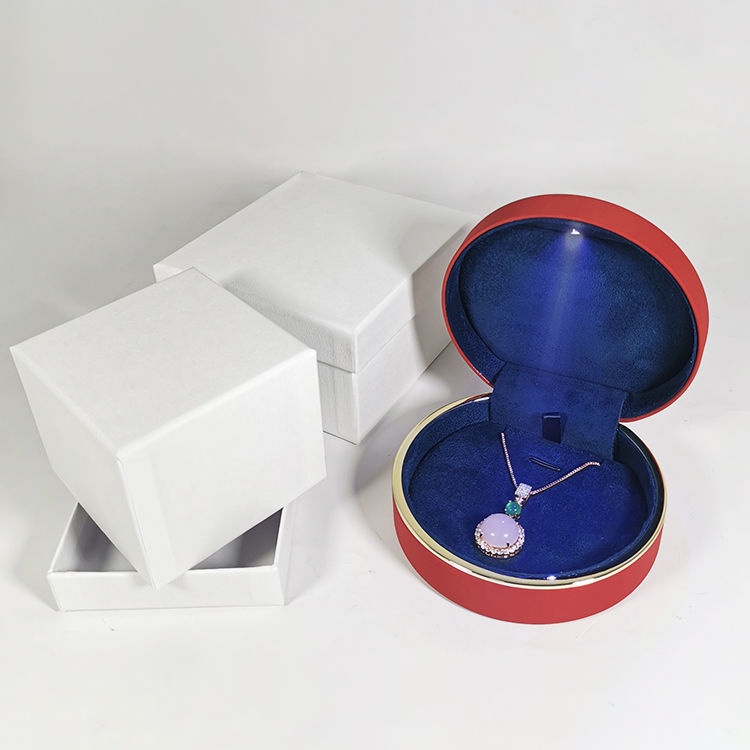 Hộp Đựng Trang Sức Hình Tròn Bằng Da PU Có Đèn Led Phát Sáng Độc Đáo