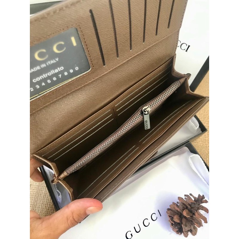 (Hàng Mới Về) Kem Nền Dạng Gập 2 Gg Thương Hiệu Gucci