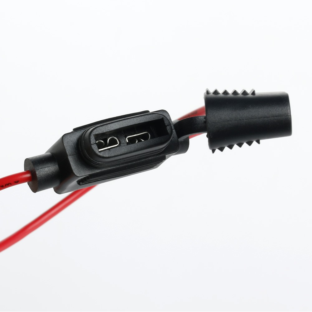 5 dụng cụ giữ ổ cắm điện chống thấm nước tiện lợi