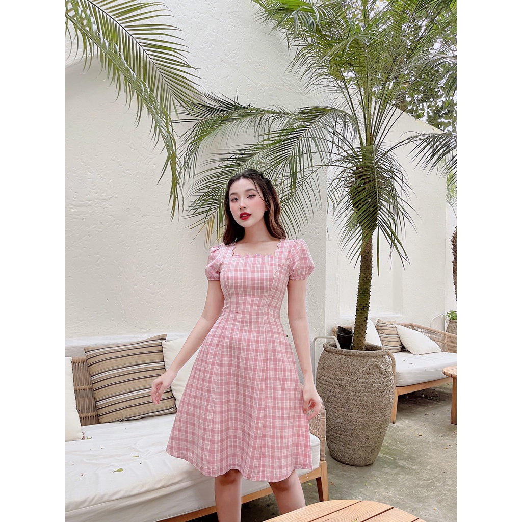 Đầm caro cổ vuông gợn sóng thanh lịch Rebecca C351 Cin House