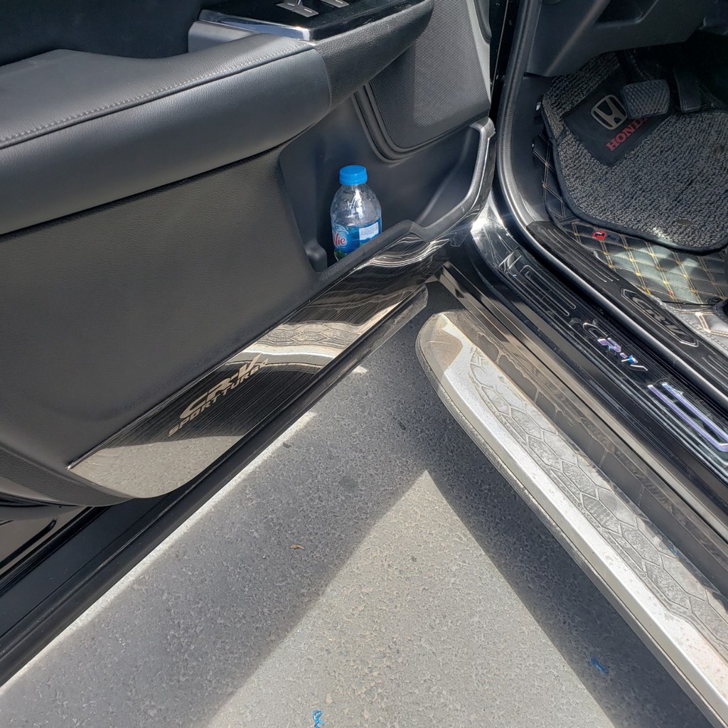 Ốp Tapli, Táp li cánh cửa xe Honda CR-V, CRV 2018- 2019- 2020- 2021- 2022 Titan phay sước cao cấp
