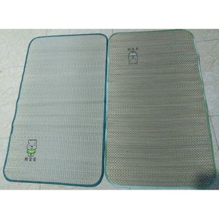 Chiếu cói trẻ em loại To (60 cm X 100 cm)