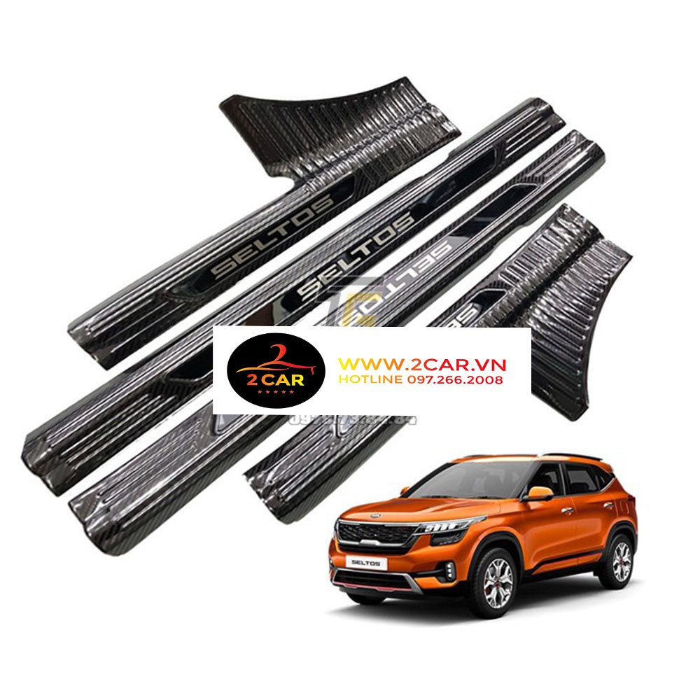 Ốp bậc cửa chân trong, ngoài xe Kia Seltos 2020- 2021, mẫu cacbon cao cấp