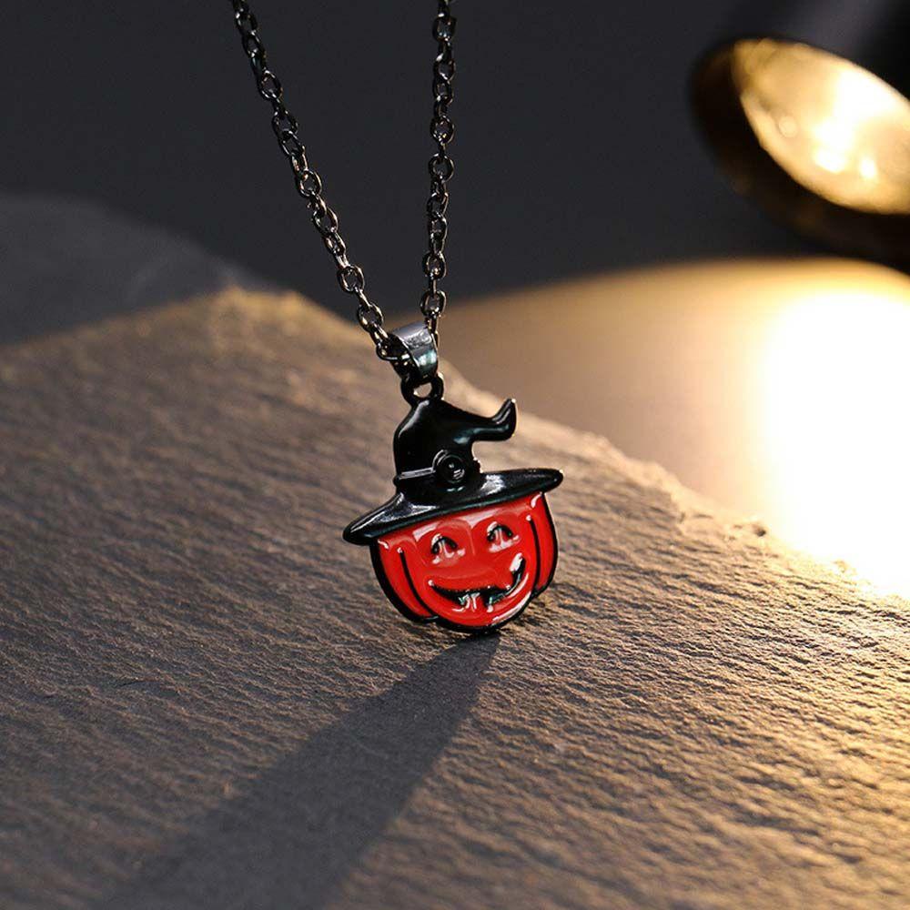 Vòng cổ Mặt Hình Dơi Bí Ngô Phong Cách Halloween Cá Tính Cho Nam Và Nữ