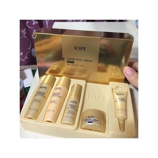 BỘ DƯỠNG CHỐNG LÃO HÓA IOPE SUPER VITAL VIP SPECIAL SET