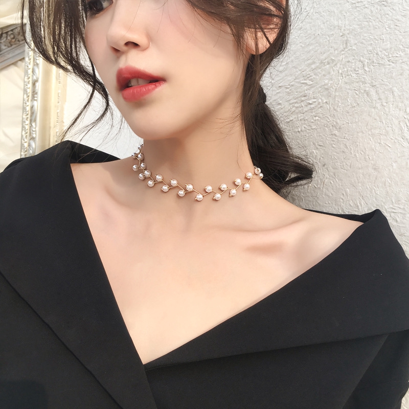 Dây chuyền đính hạt ngọc trai phong cách Hàn Quốc thời trang