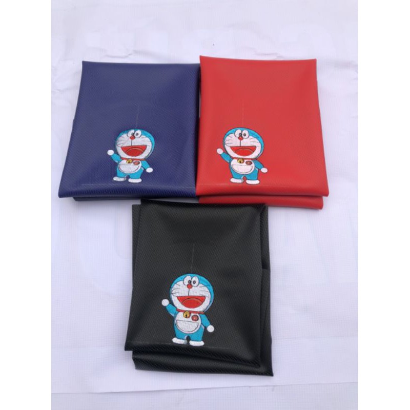 Da bọc yên thêu Doreamon