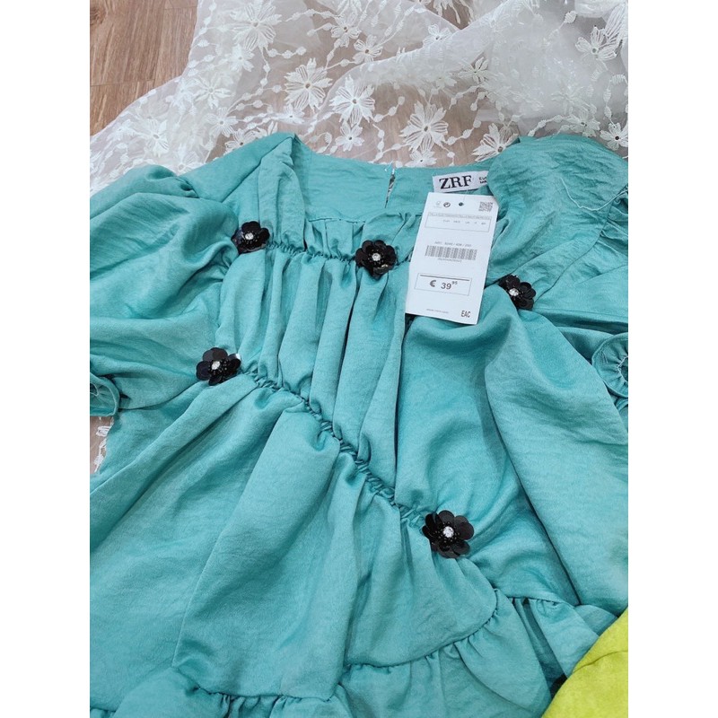Set áo lụa ! Áo lụa nhún đính hoa siêu  đẹp chảnh dã man cập bến | BigBuy360 - bigbuy360.vn