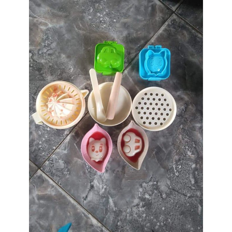 Khuôn bento tạo hình đậu hũ non, ép cơm, làm bánh cho bé