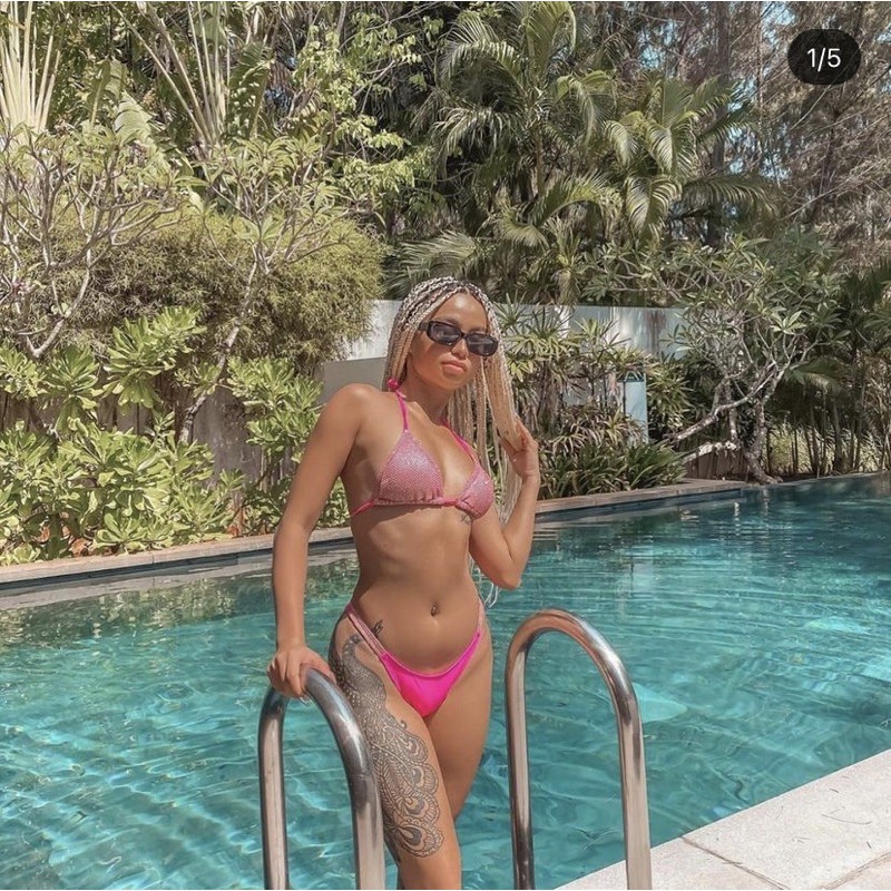 Bikini lấp lánh