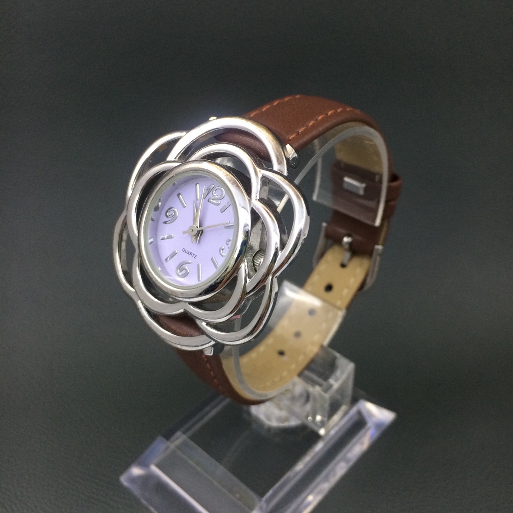 Đồng hồ nữ Quartz Singapore