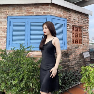 Đầm Cổ Đổ A.w.o Body Sang Chảnh