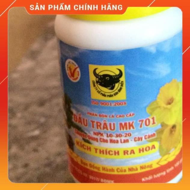 Phân bón lá đầu trâu 701.