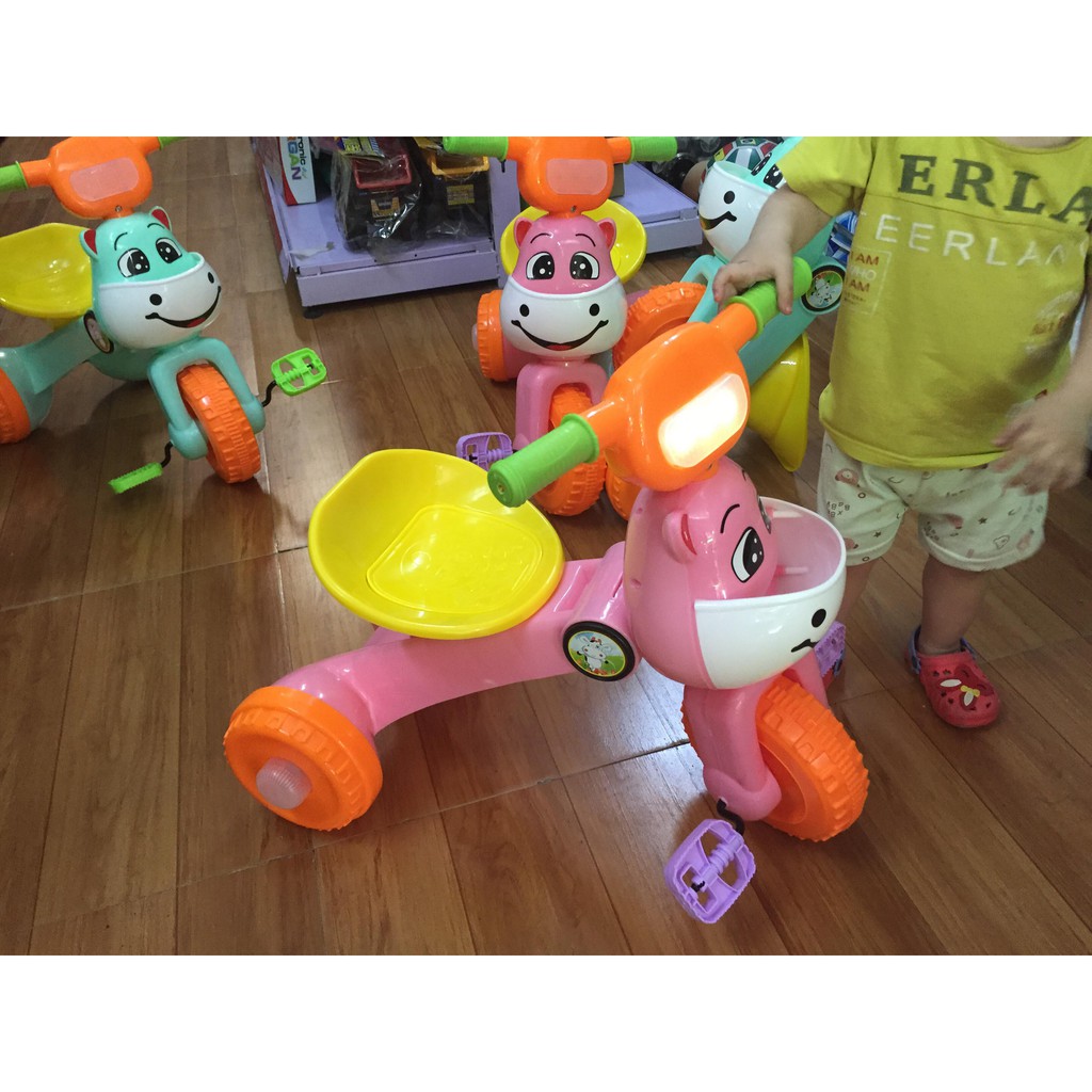 Xe Đạp 3 Bánh Hoạt Hình Chú Bé Đội Mũ Và Con Bò Gấp Gọn