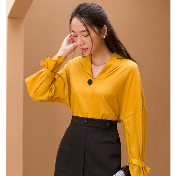 Áo sơ mi nữ dài tay cổ 2 ve tay cài khuy cách điệu HeraDG - SAKBA045-S