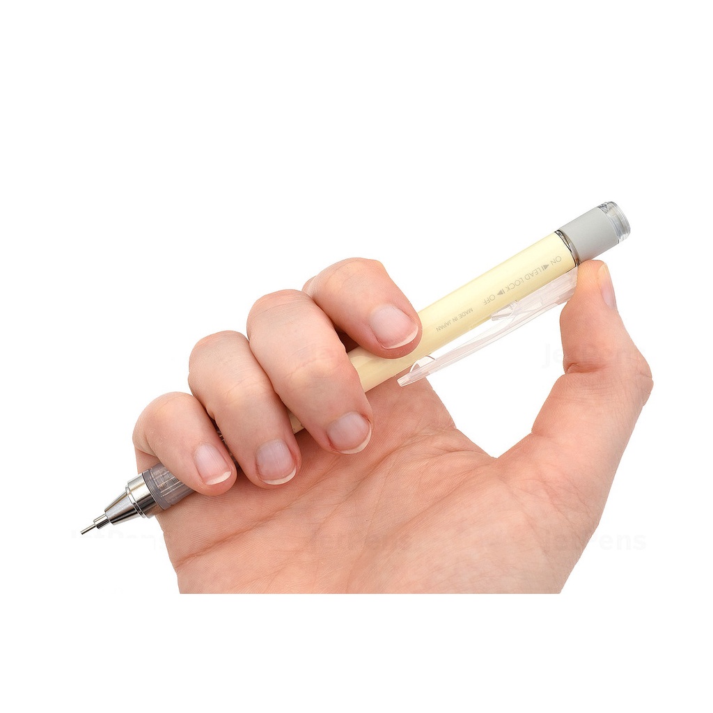 Bút chì bấm kim lắc đẩy ngòi Tombow Mono Graph Shaker Mechanical Pencil – 0.3mm – Vỏ vàng pastel (Cream Yellow)
