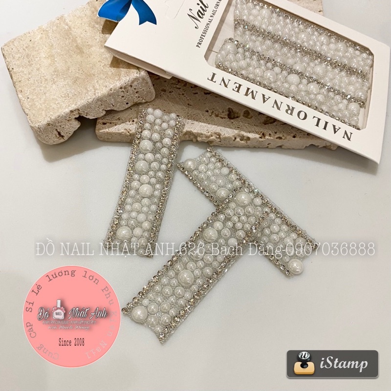 Đá dây siêu sáng, đá lười