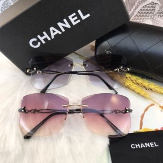 Kính ốc bướm hot trend