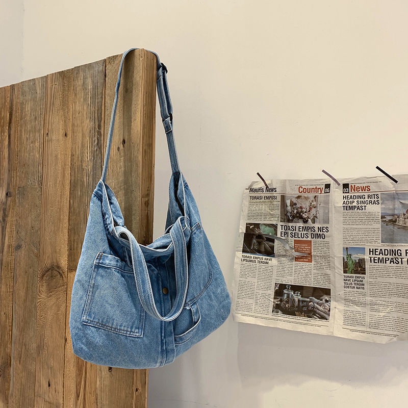 Túi đeo chéo vai vải denim