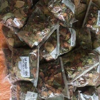 Lá tắm sau sinh dân tộc dao Sapa