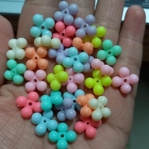 gói 10-50gam hạt nhựa hoa bi 3-4 cánh 6x14mm