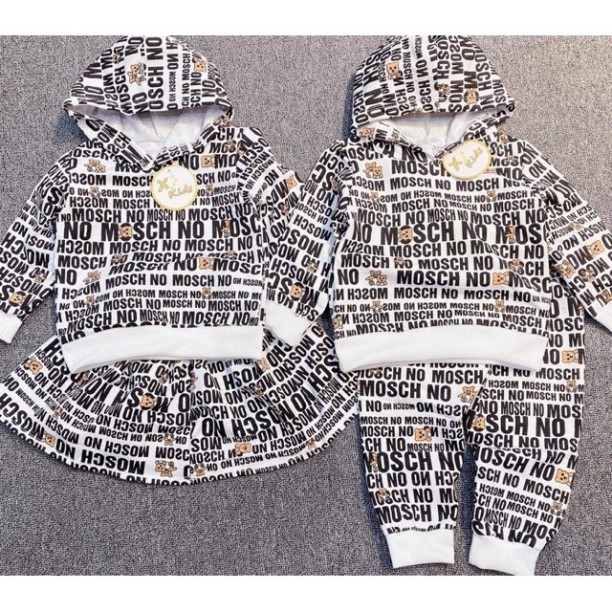 Xả Bộ gấu Moschi.no in tràn bo viền trắng cho bé