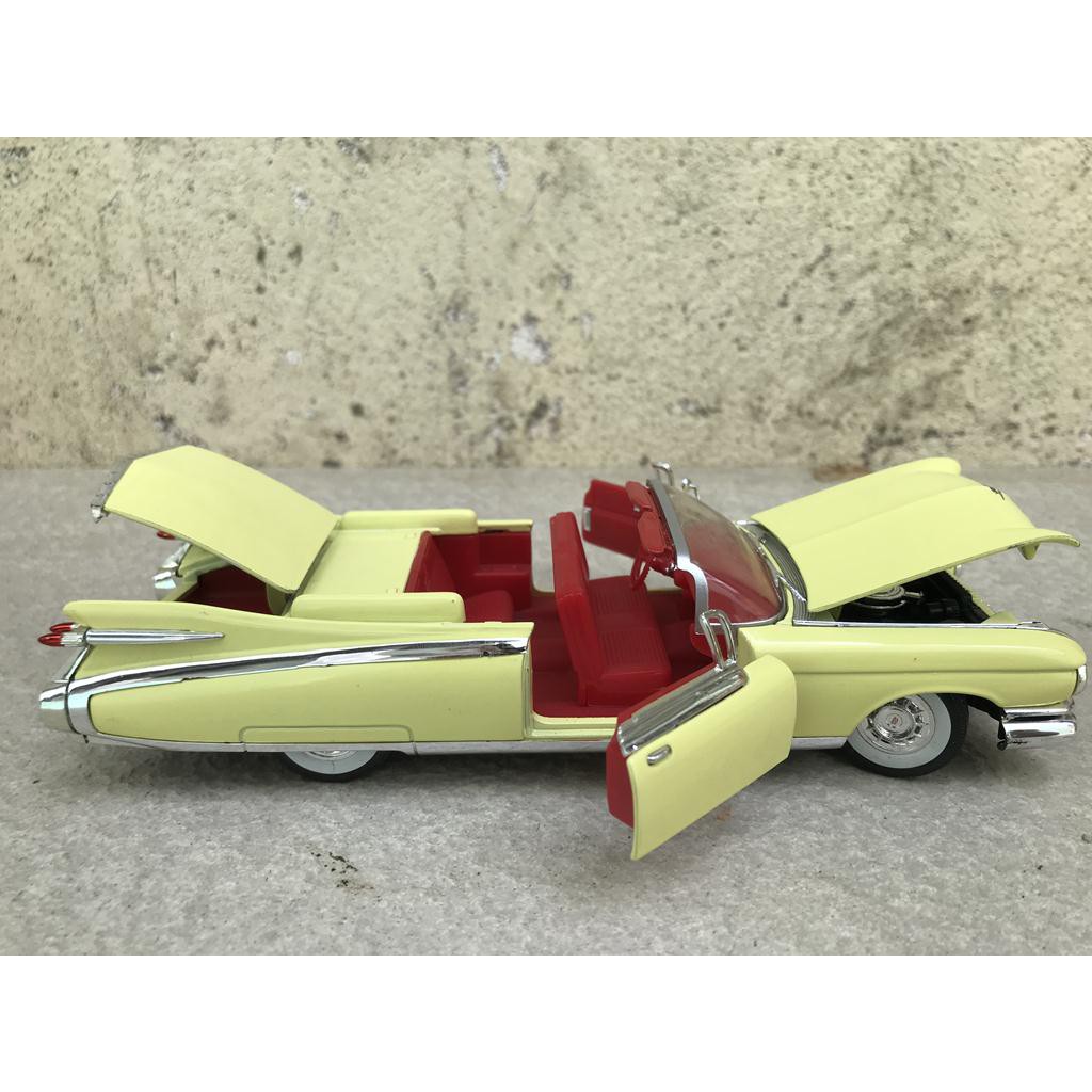 Mô hình xe cổ CADILLAC Eldorado 1959 - 1:32