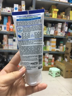 Sữa rửa mặt acnes white